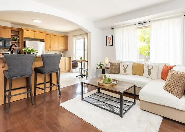Cozy Modern 4Br Home With Sunny Patio